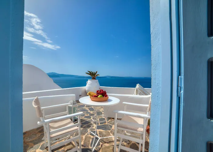 Kima Aparthotel Oia (Santorini)